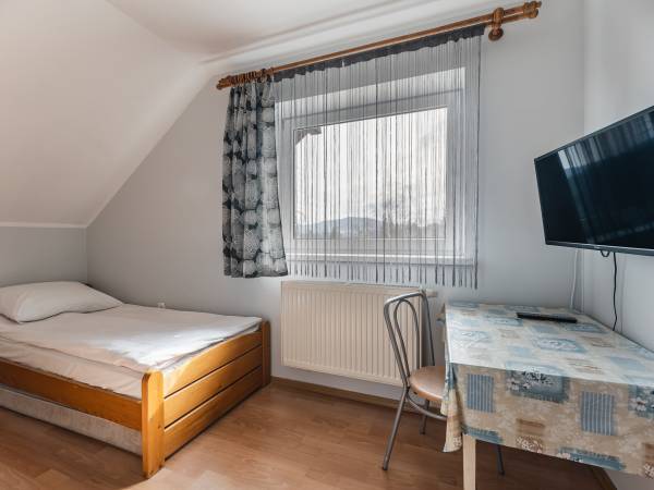 Pokój trzyosobowy nr3