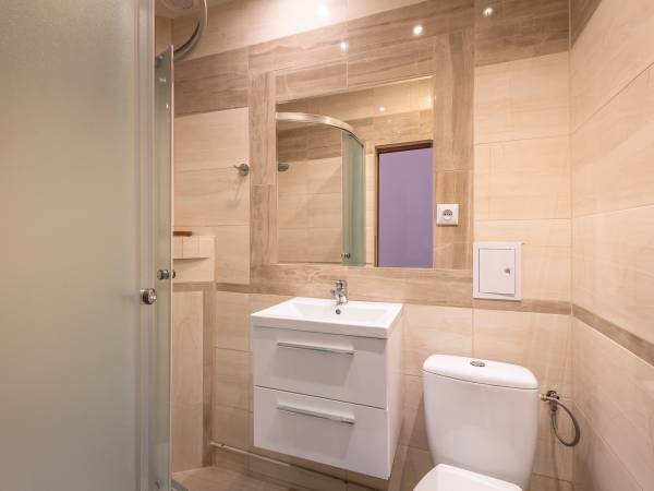 Hostel 70s and Apartmenty Queen