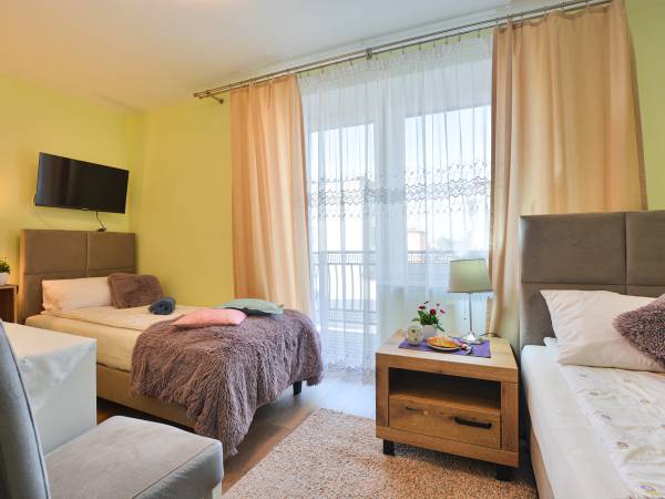 Pokój nr 5. Pokój dwuosobowy od podwórka 