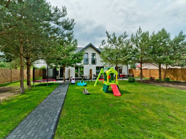 Loft House Rozewie Całoroczne domki z balią ogrodową 