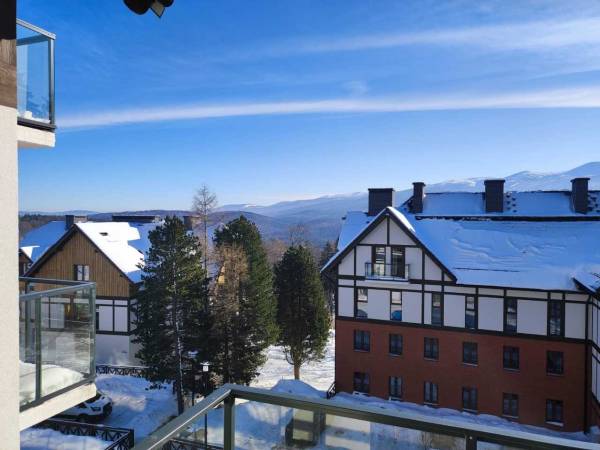 Widok z balkonu 2 piętro 