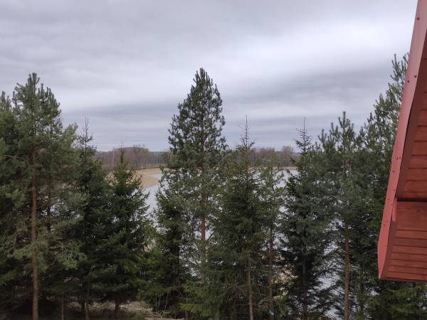 widok na jezioro z apart. 6 os.