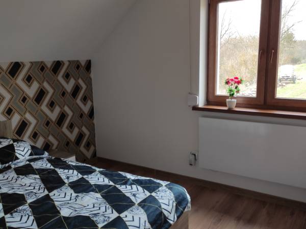 sypialnia nr 3 ( apart. 6 os. )