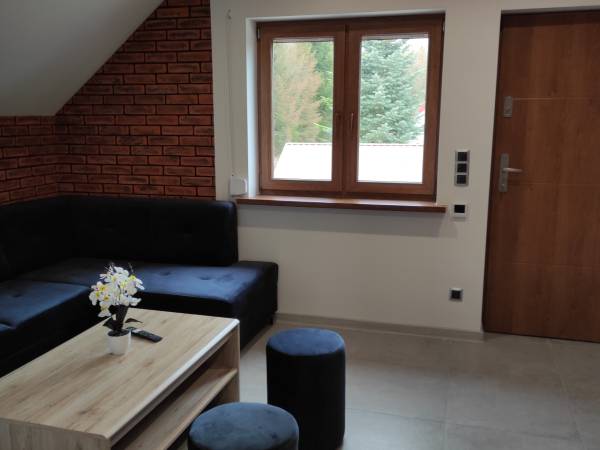 salon ( apart. 6 os. )