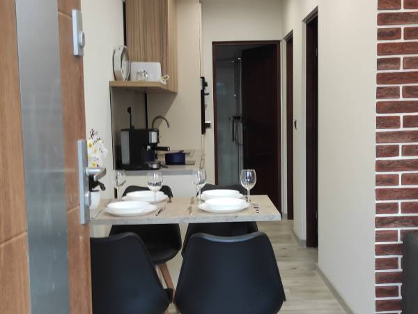 kuchnia z jadalnią ( apart. 4 os. )