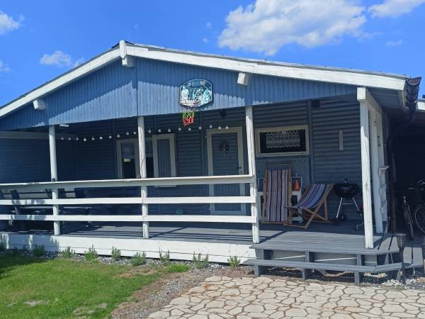 Duży 9cio osobowy domek 