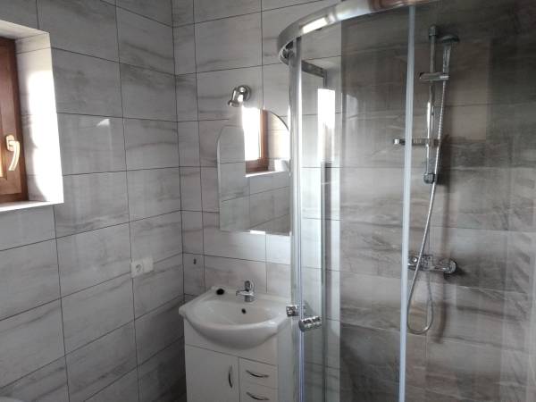 Wynajem Pokoi Pod Lasem