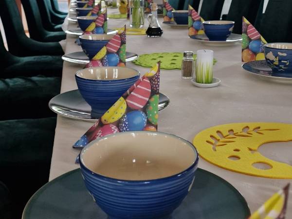 Zajazd Karłów Restauracja &Pokoje Gościnne