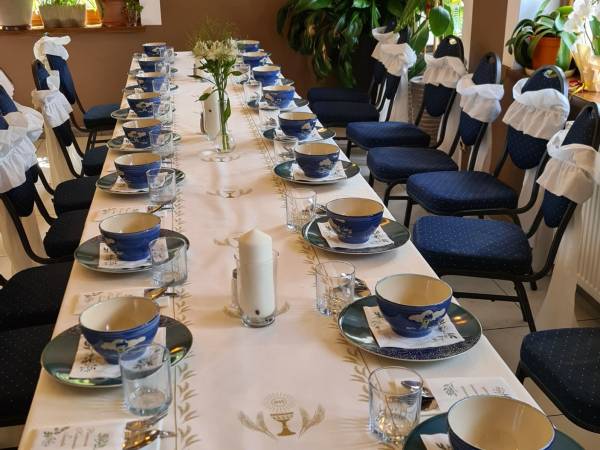 Zajazd Karłów Restauracja &Pokoje Gościnne