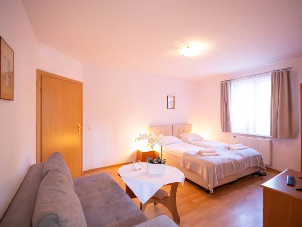 pokój dwuosobowy nr 2 z łazienką