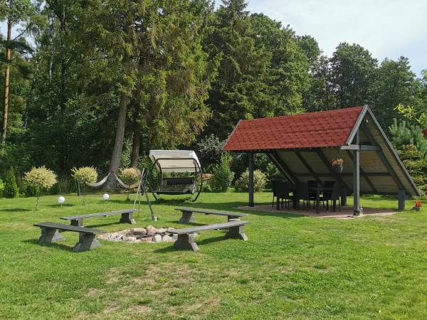 Domki Zacisze za lasem