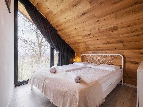 Duży domek sypialnia 2