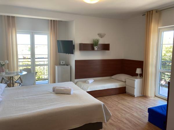 Pokój nr 42 4-os z podwójnym balkonem