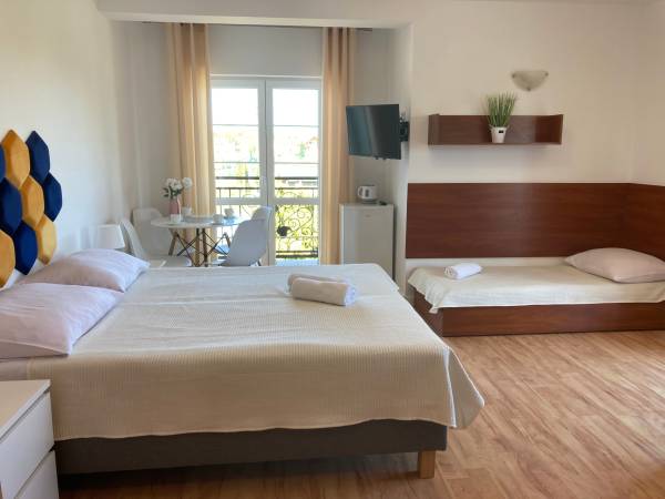 Pokój nr 42 4-os z podwójnym balkonem