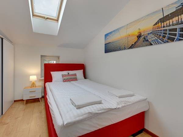 Apartament George z 3 sypialniami, balkonem i parkingiem - ul. 3 Maja 25