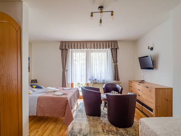 Pokoje Gościnne U Karpińskich