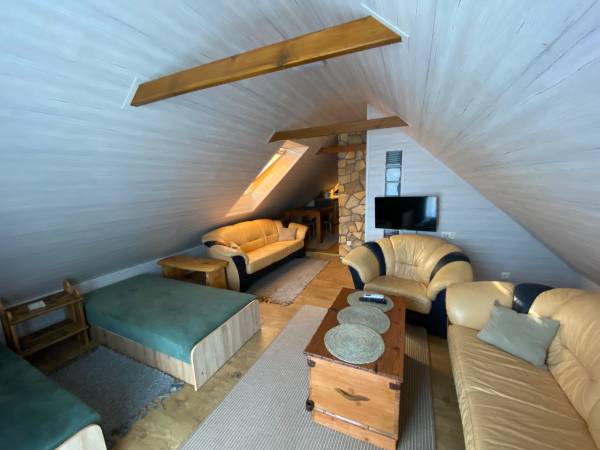 APARTAMENT 4-OSOBOWY