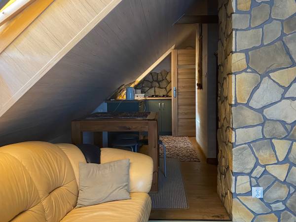 APARTAMENT 4-OSOBOWY