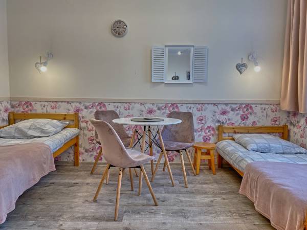 pokój 3-osobowy typu studio