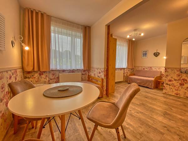 pokój 3-osobowy typu studio