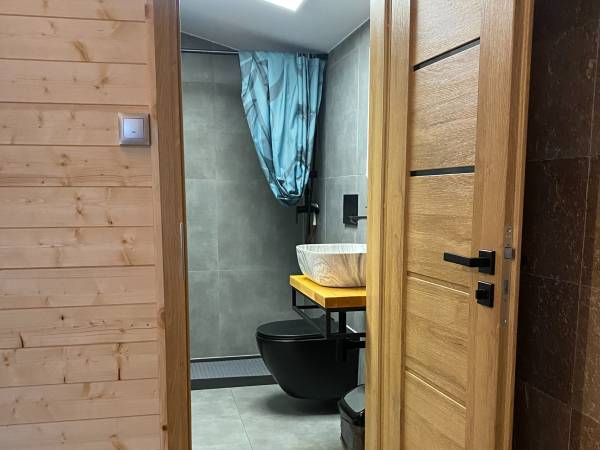 domek 4-5 oobowy na skałce