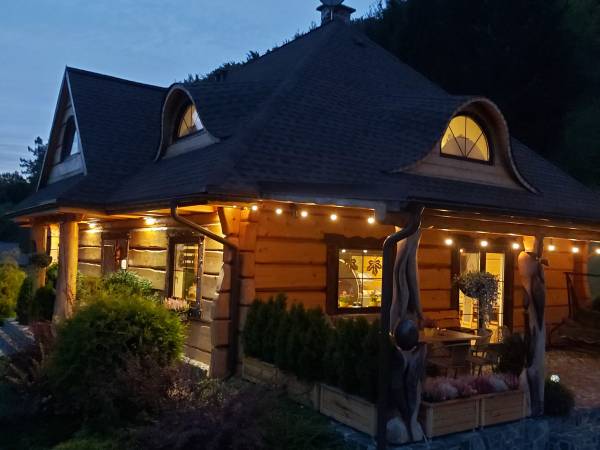 Agrodomki z bali Konradów