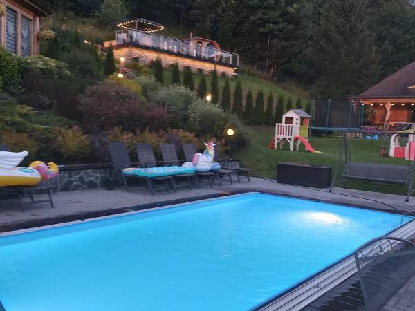 Agrodomki z bali Konradów