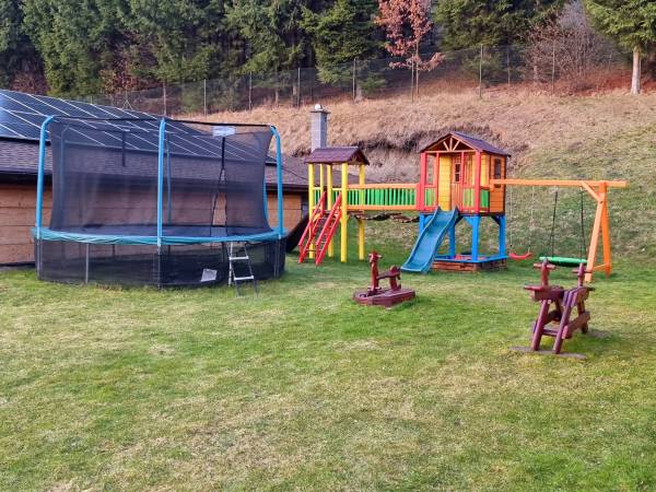 Agrodomki z bali Konradów