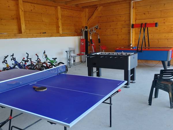 Agrodomki z bali Konradów