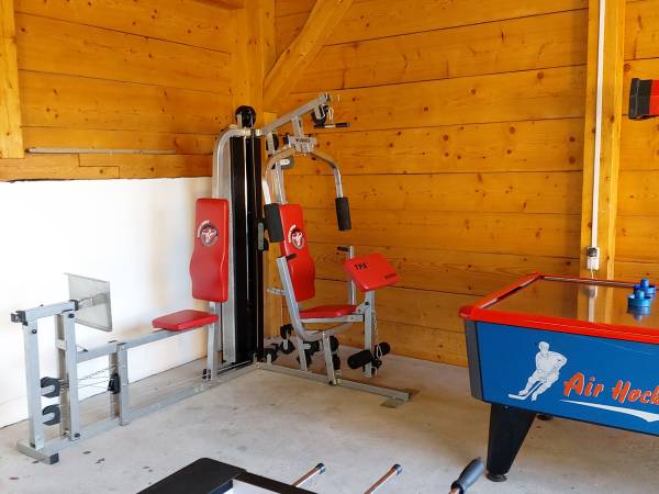 Agrodomki z bali Konradów