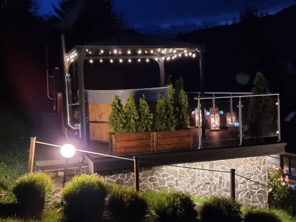 Agrodomki z bali Konradów