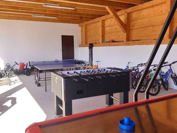 Agrodomki z bali Konradów