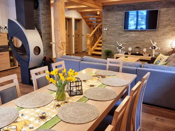 Agrodomki z bali Konradów