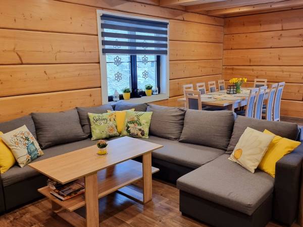 Agrodomki z bali Konradów