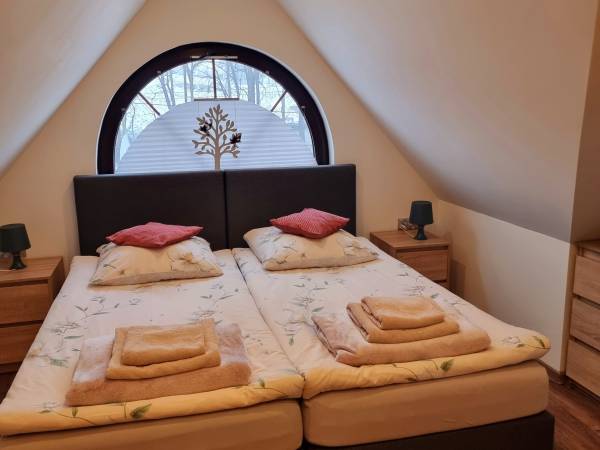 Agrodomki z bali Konradów