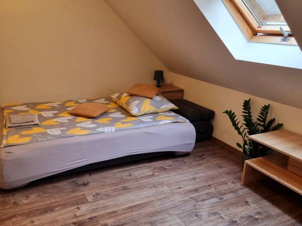 Agrodomki z bali Konradów