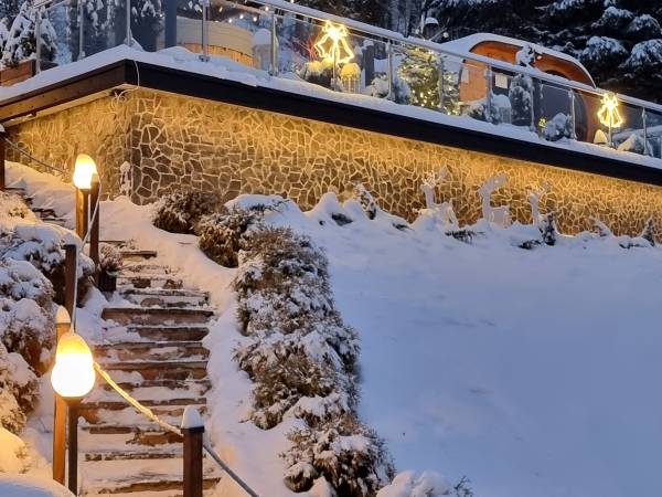 Agrodomki z bali Konradów