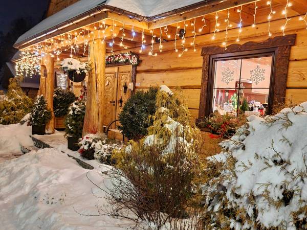 Agrodomki z bali Konradów