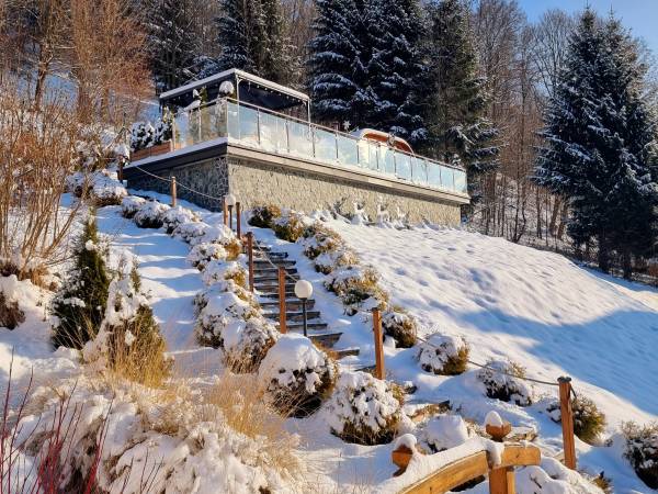 Agrodomki z bali Konradów