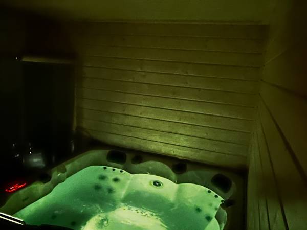 Domki WESTERN HOUSE Giżycko Fuleda Sauna Jacuzzi Kominek