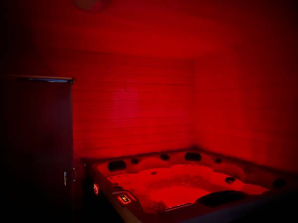 Domki WESTERN HOUSE Giżycko Fuleda Sauna Jacuzzi Kominek