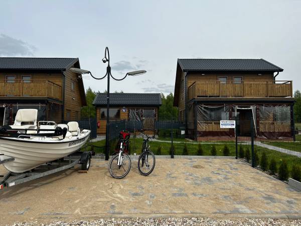 Domki WESTERN HOUSE Giżycko Fuleda Sauna Jacuzzi Kominek