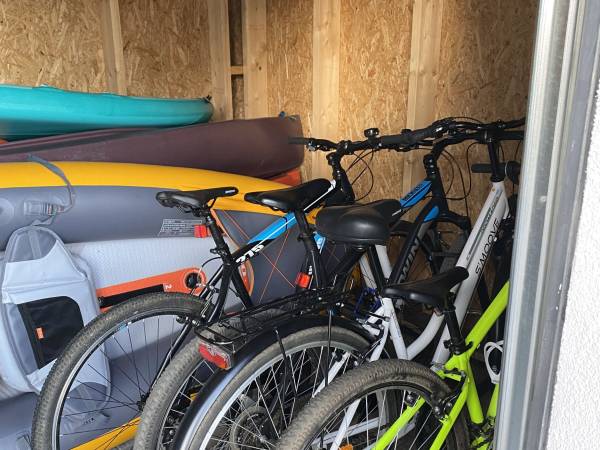 Domki na polanie Borzestowska Huta jezioro Raduńskie 