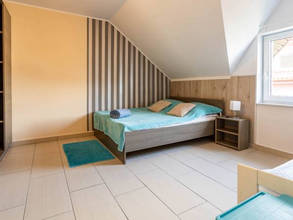 Studio 13, 2+3 osobowy