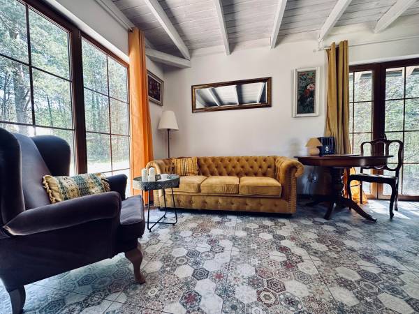 Czerwony Domek - salon