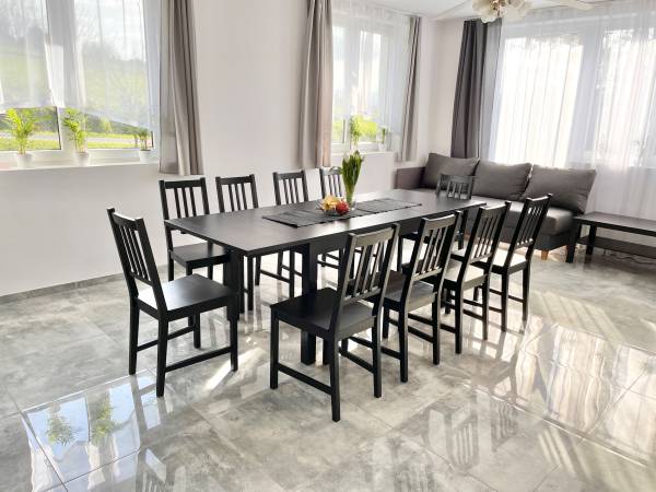 Salon dom 10-osobowy