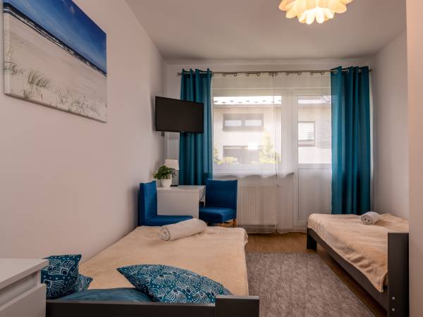 Pokój 2 osobowy z łazienką i balkonem 2 łóżka pojedyncze