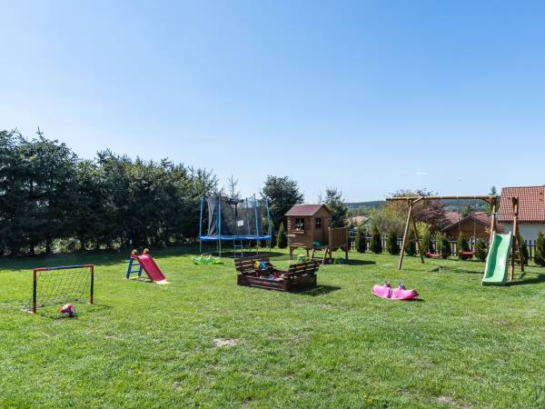 Domki drewniane z baliami - jacuzzi, całoroczne