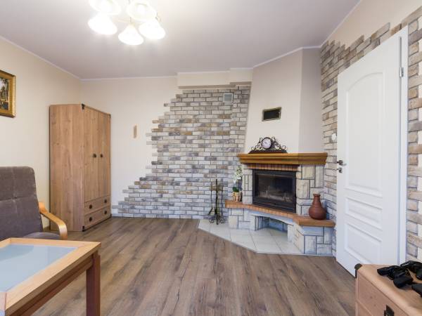 Barakuda Chałupy Domek letniskowy i Apartamenty