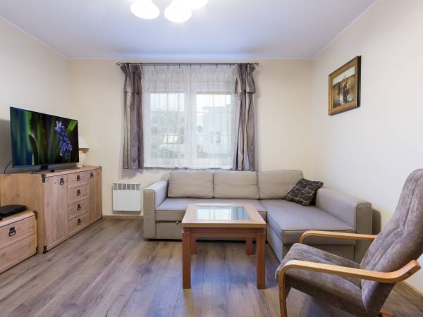 Barakuda Chałupy Domek letniskowy i Apartamenty